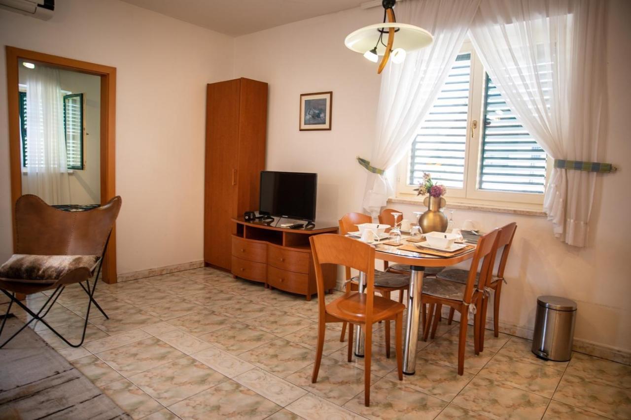 Villa Mareonda - Apartments Sussurro Rovinj Exteriér fotografie